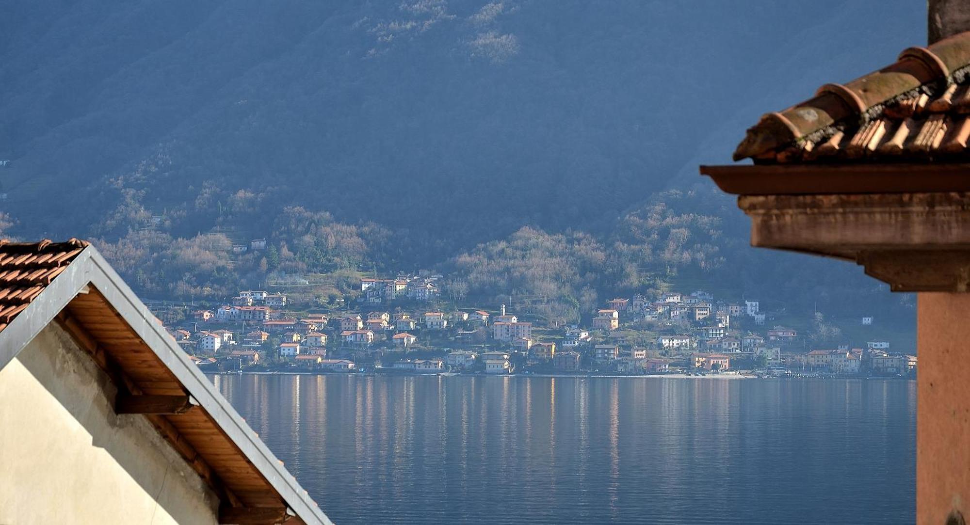 The Romantic Village House - With Lake View Apartment *