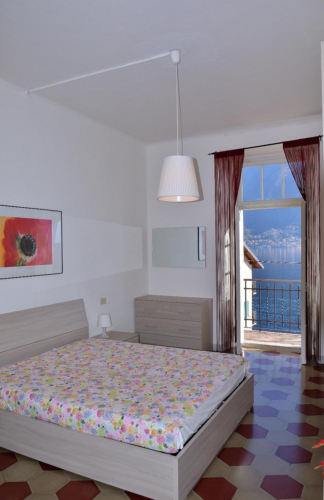 Apartment The Romantic Village House - With Lake View *