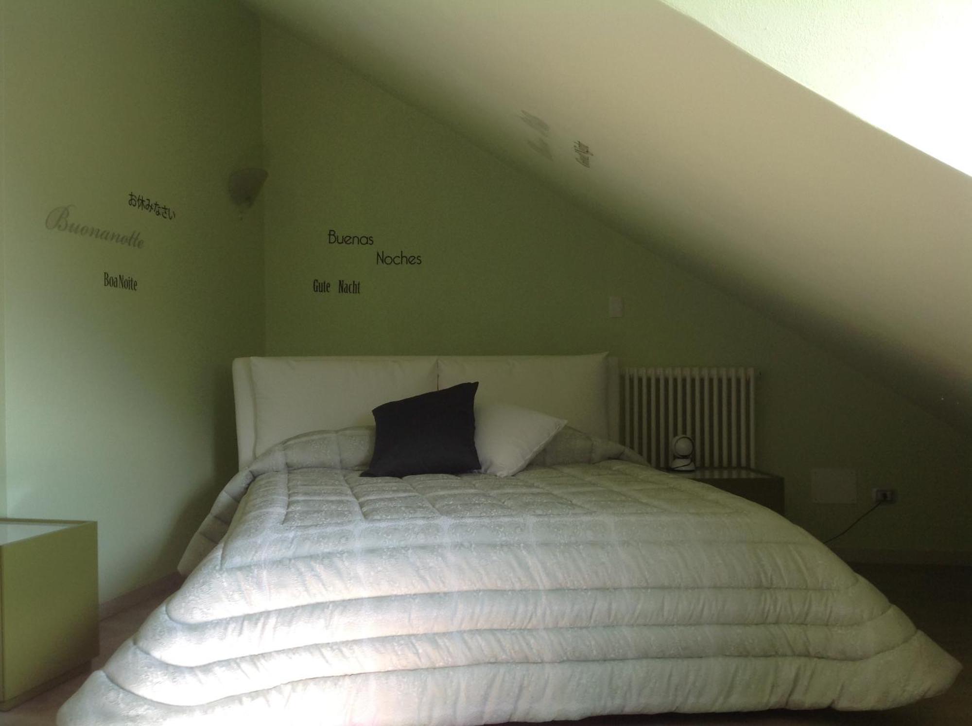 Homestay Montebello Lecco