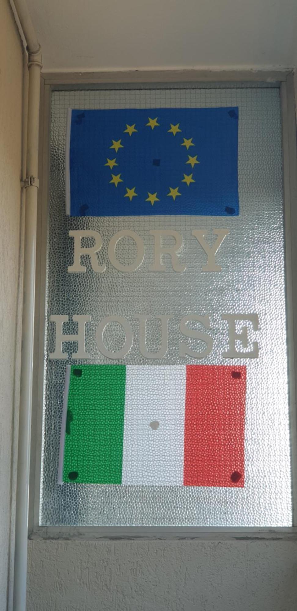 Rory House - Como