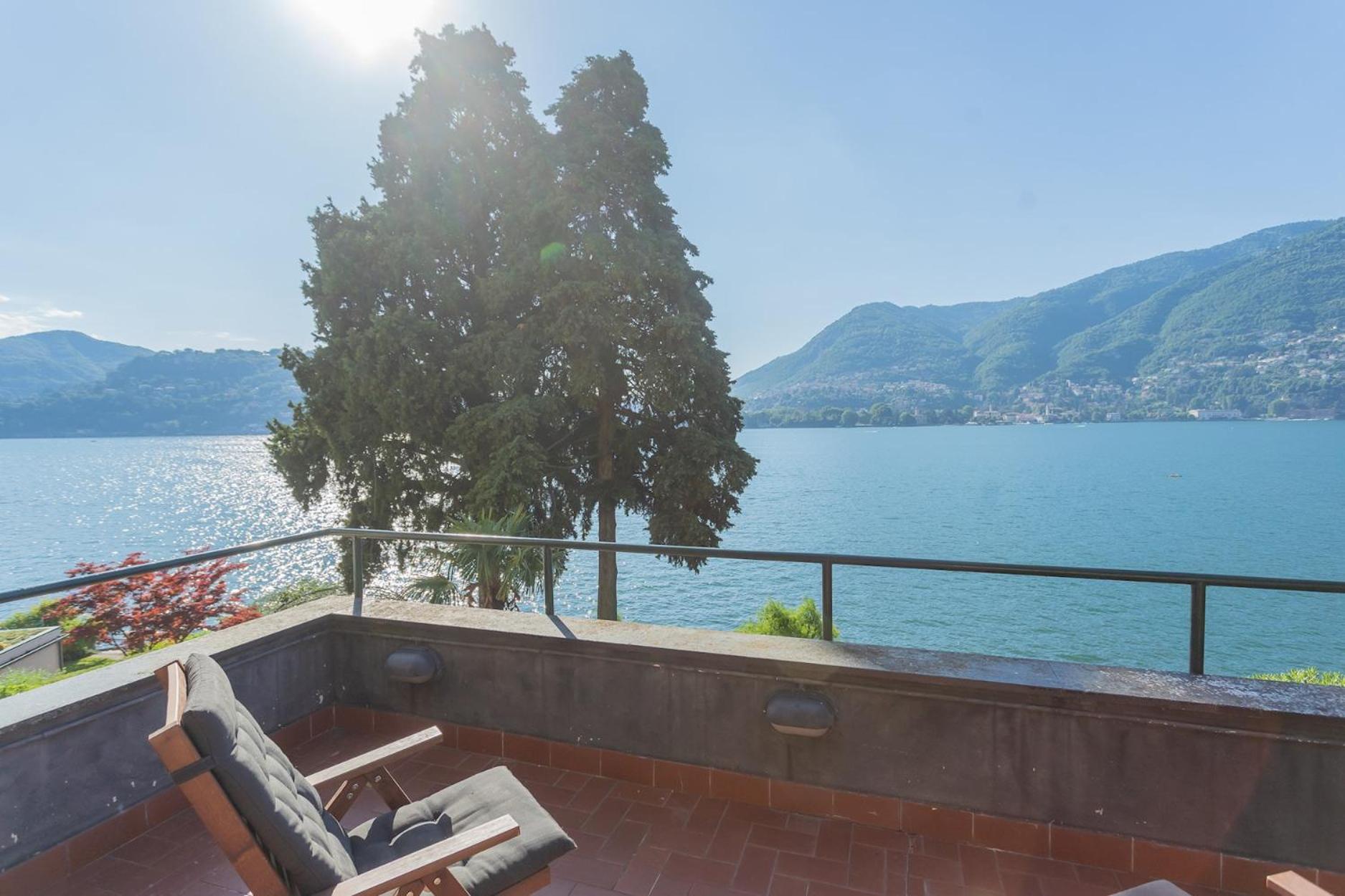 Front With Private Funicular By Rent
