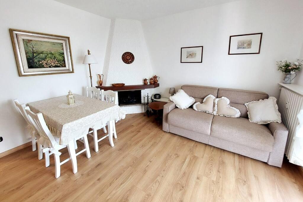 Appartamento Sunset House Perledo