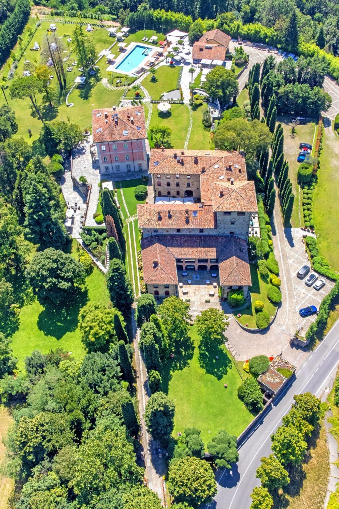 Hotel Relais & Castello Di Casiglio