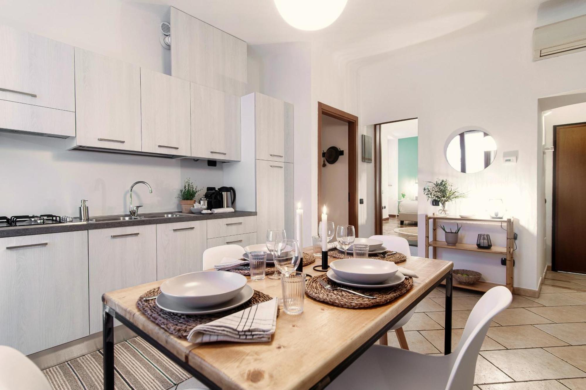 Apartment Il Lauro - By Myhomeincomo