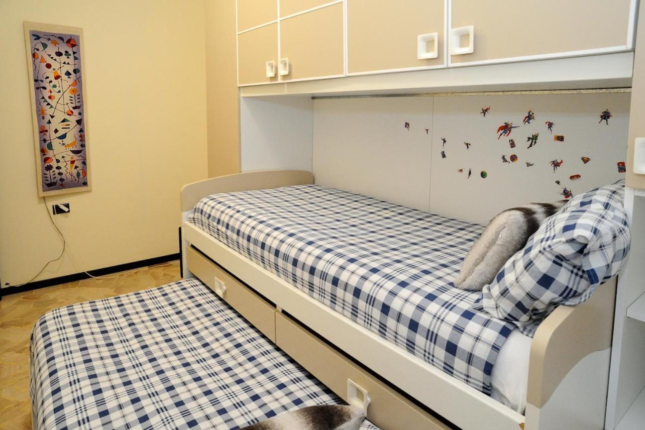 Elizabeth House Apartment *