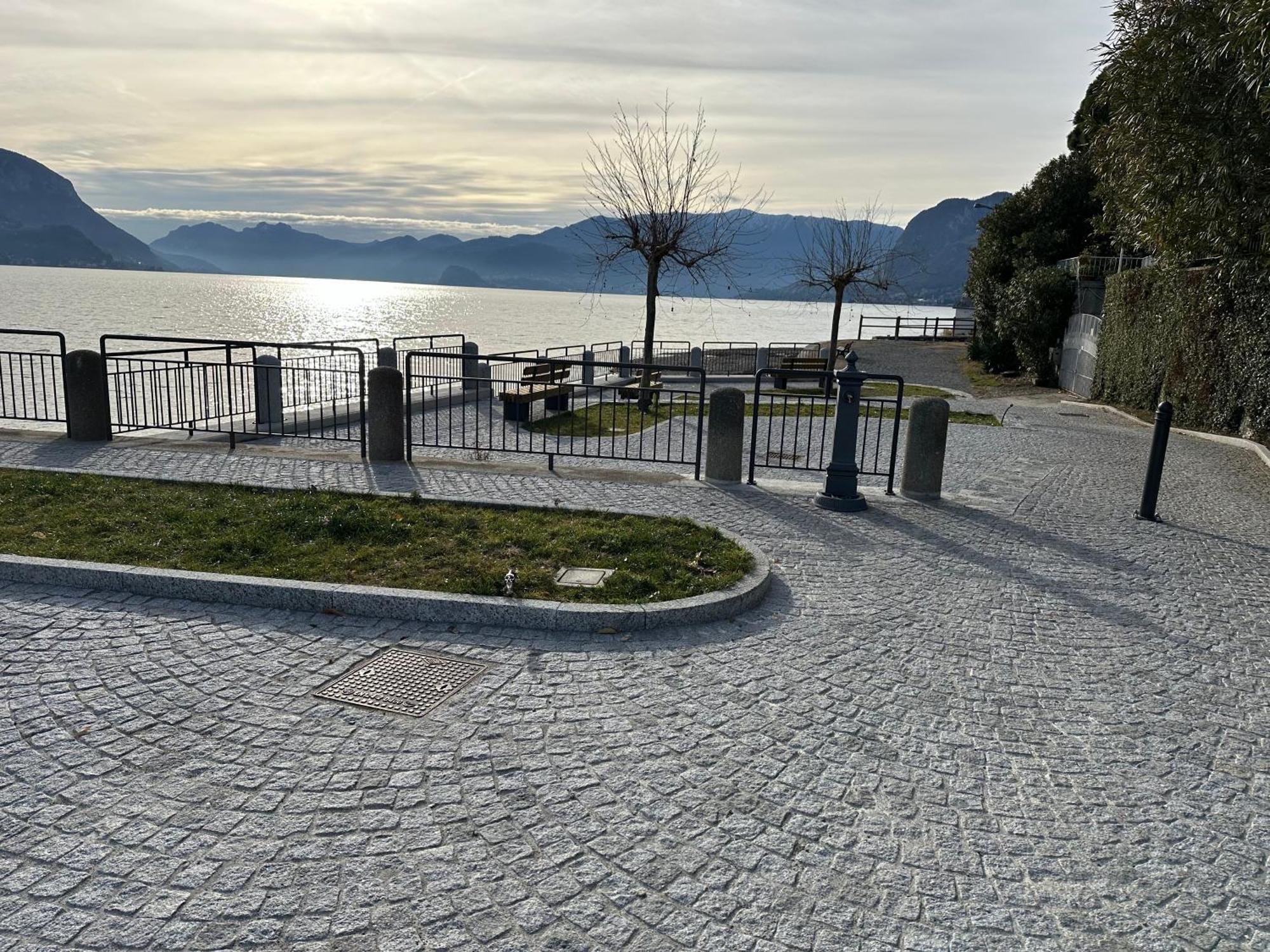 View Ulivo 18