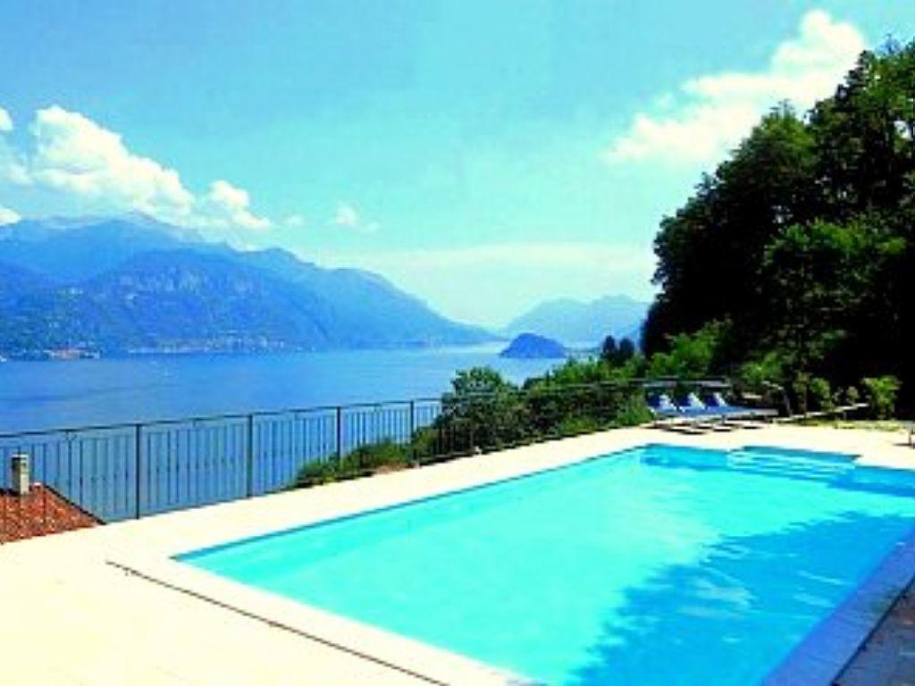 Apartment Belvedere Menaggio-4 Luxury Homes-by Italian Casa Paradiso, Apartmento Belvedere, Woon Belvedere Penthouse, Vh Bella Vista