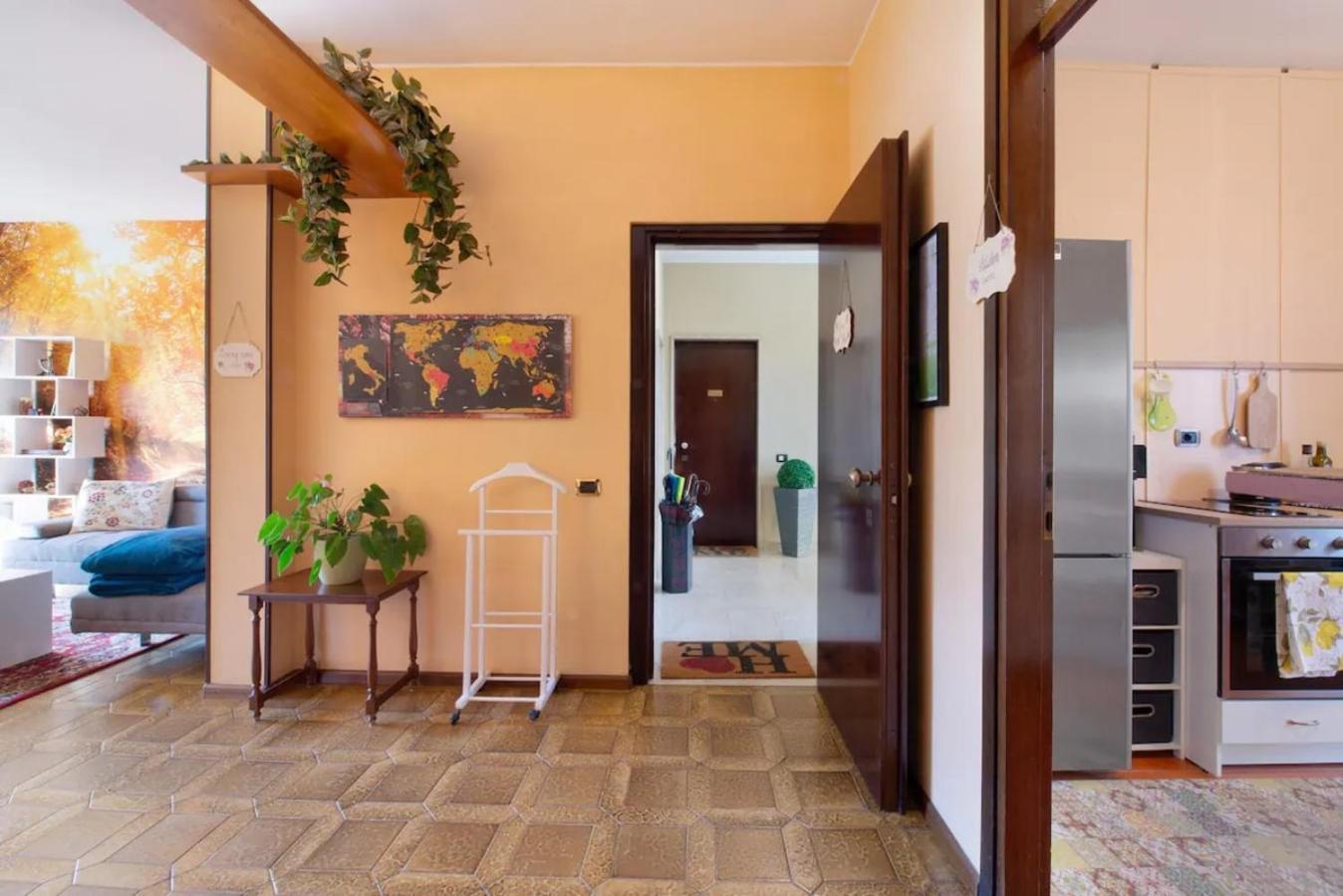 House Of Roses Con Vista Duomo Holiday home *