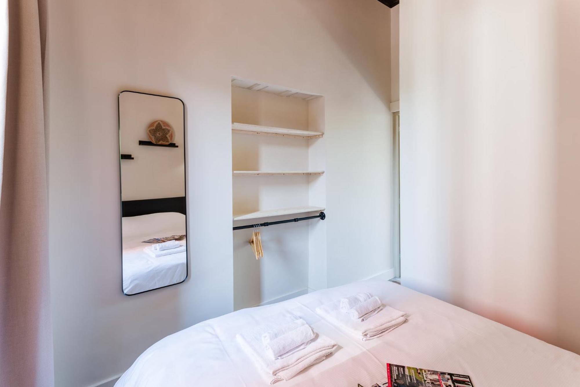 Azalea Apartment