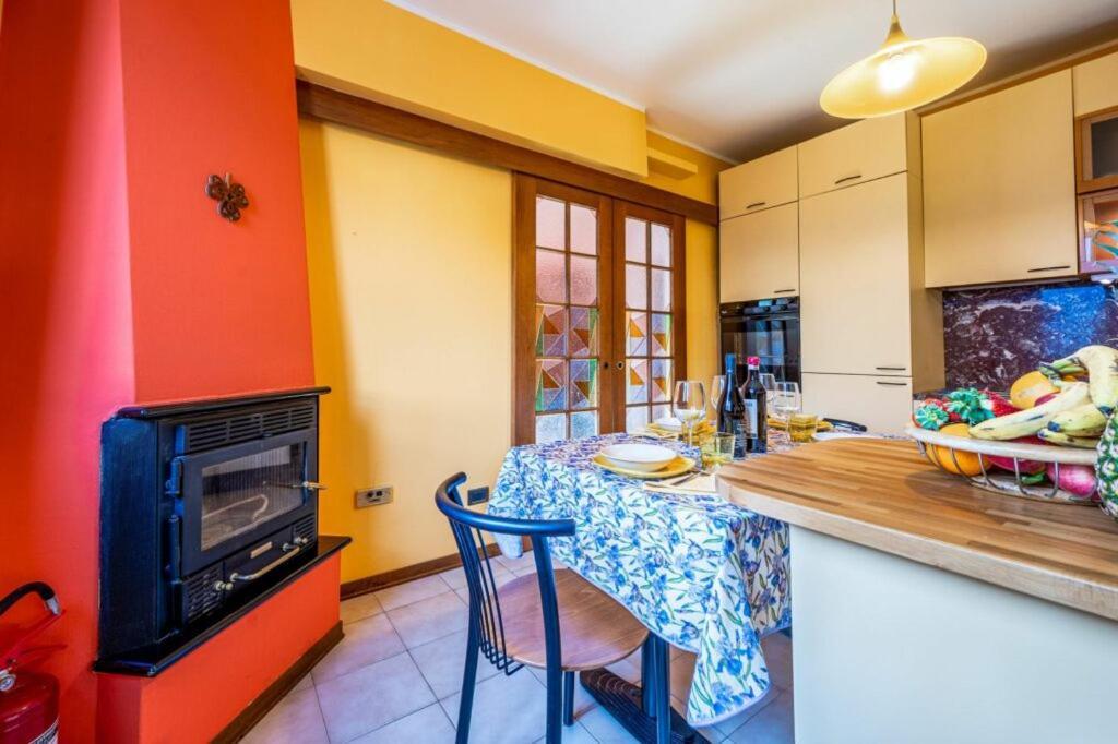 Villa Iris -pet Friendly - Garden - Private Parking- Bike Friendly House *