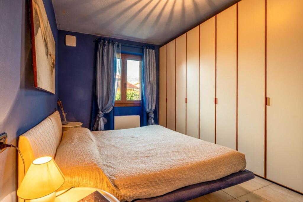 Iris -pet Friendly - Garden - Private Parking- Bike Friendly House Villa Colico