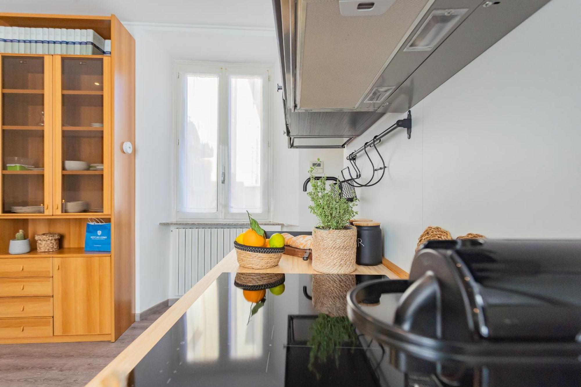 La Casa Di Nino By Rent Apartment Como
