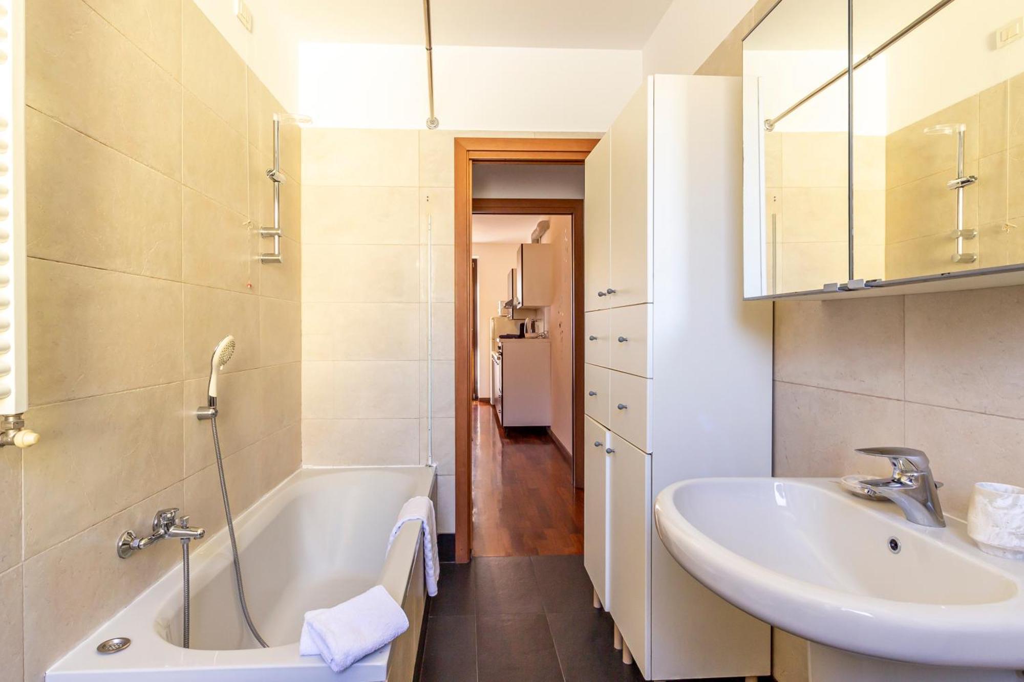 Station & Center - Self Check-in & Remote Access Apartment Como