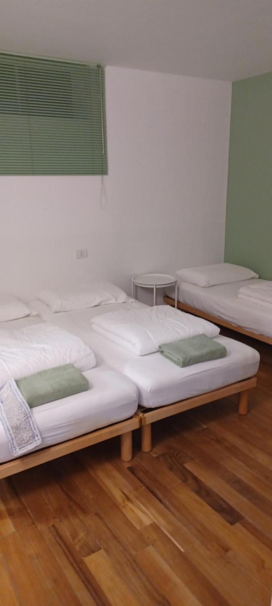 Bed & Breakfast 3 *