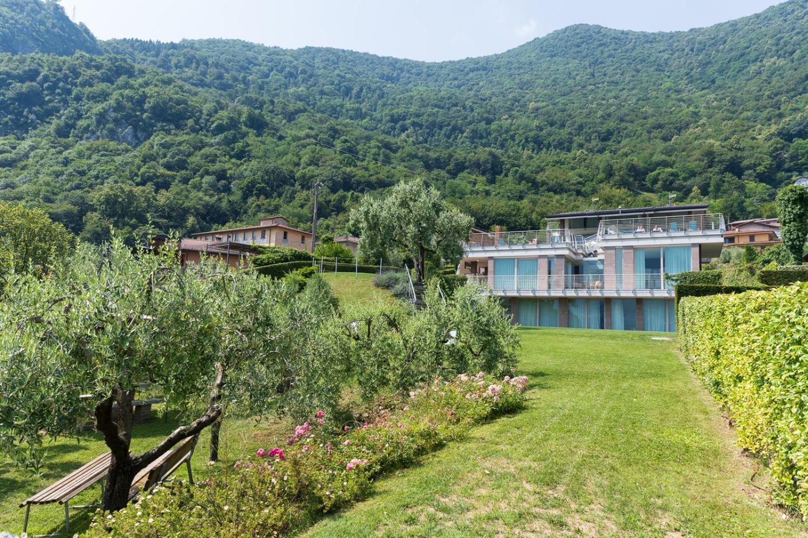 Costanza- Private Heated Pool, Steam & Sauna - Bellagio Village * Oliveto Lario