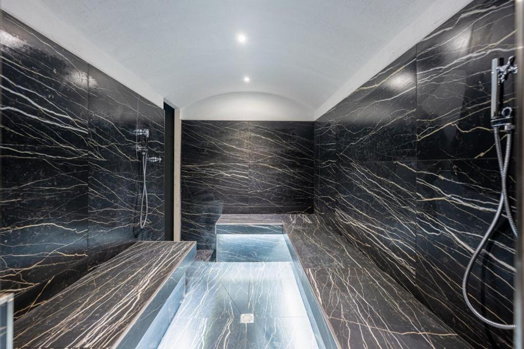 Costanza- Private Heated Pool, Steam & Sauna - Bellagio Village * Oliveto Lario