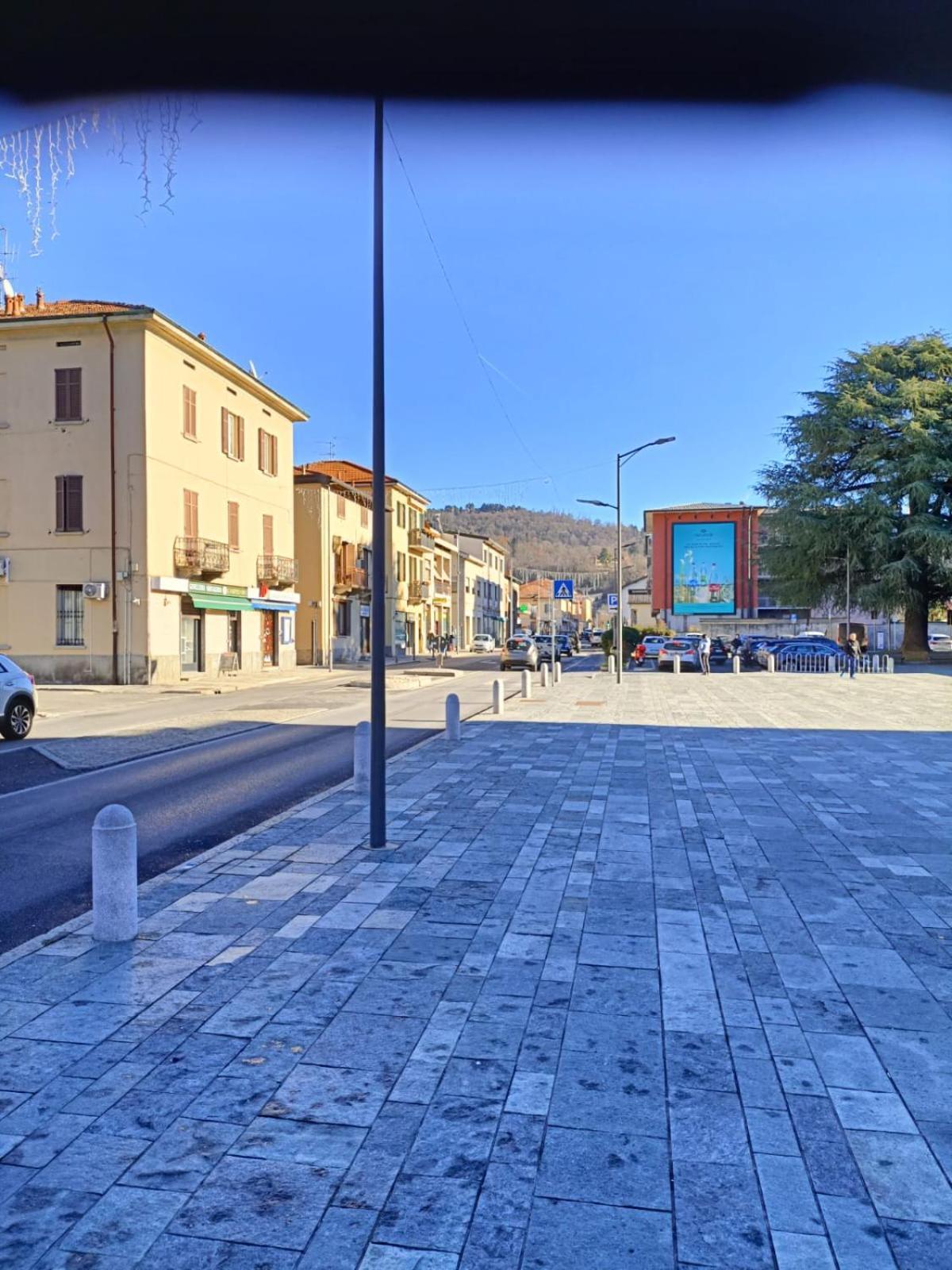 Rory House - * Como