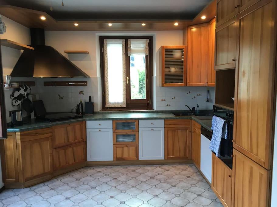 Holiday home Beautiful With Private Access To The Lake. *