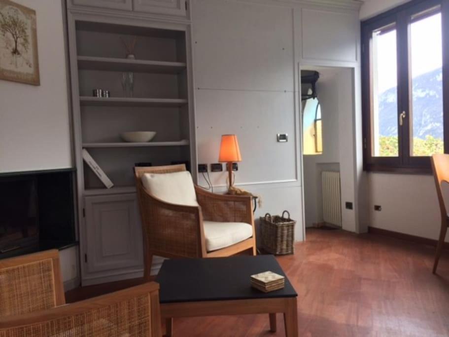 Holiday home Beautiful With Private Access To The Lake. Limonta