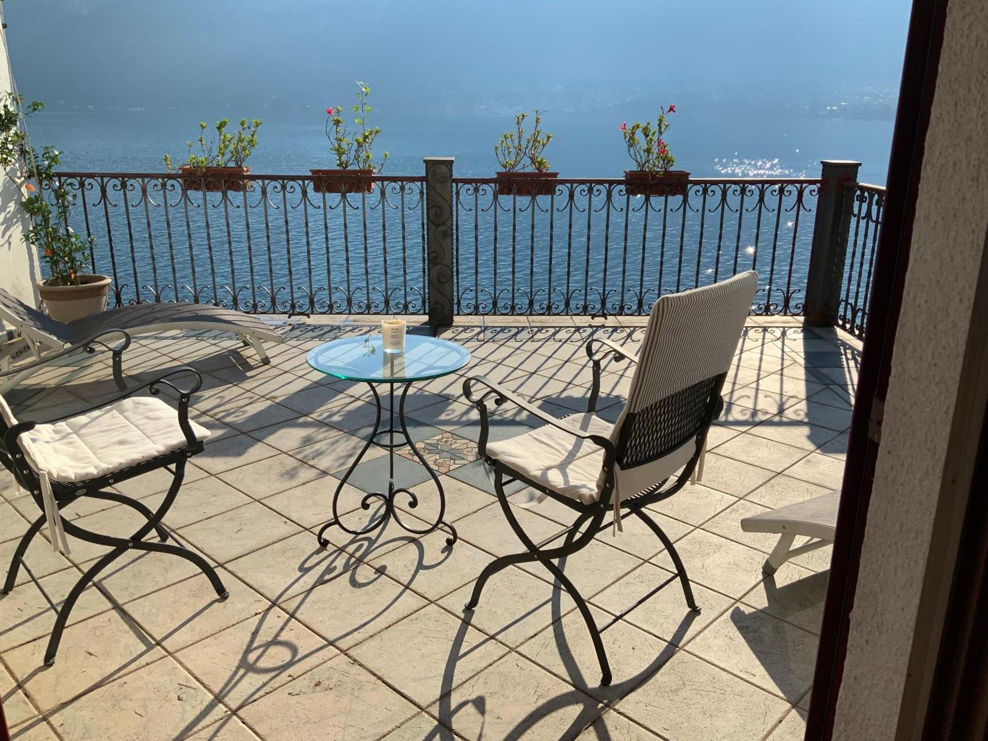 Holiday home Beautiful With Private Access To The Lake. *