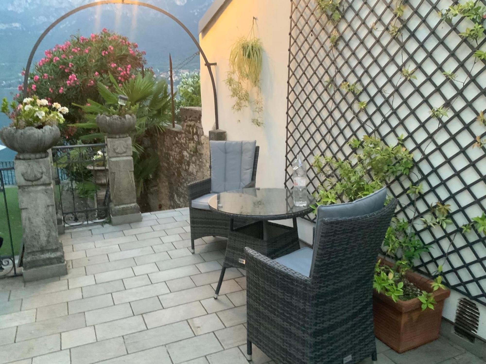 Holiday home Beautiful With Private Access To The Lake. Limonta