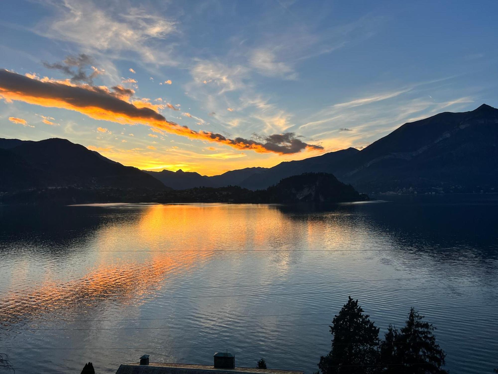 Il Terrazzo Sul Apartment Varenna