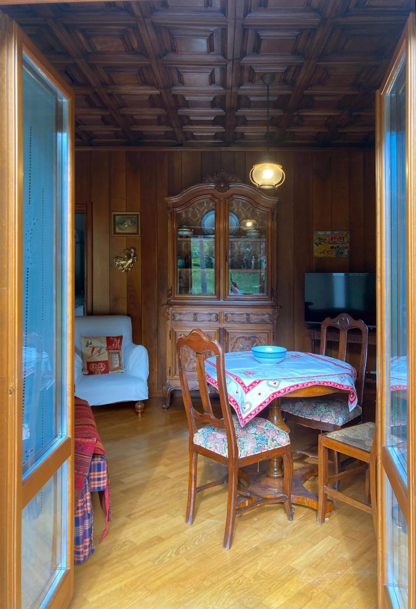 Iris - Relaxing Alpine Getaway At Apartment
