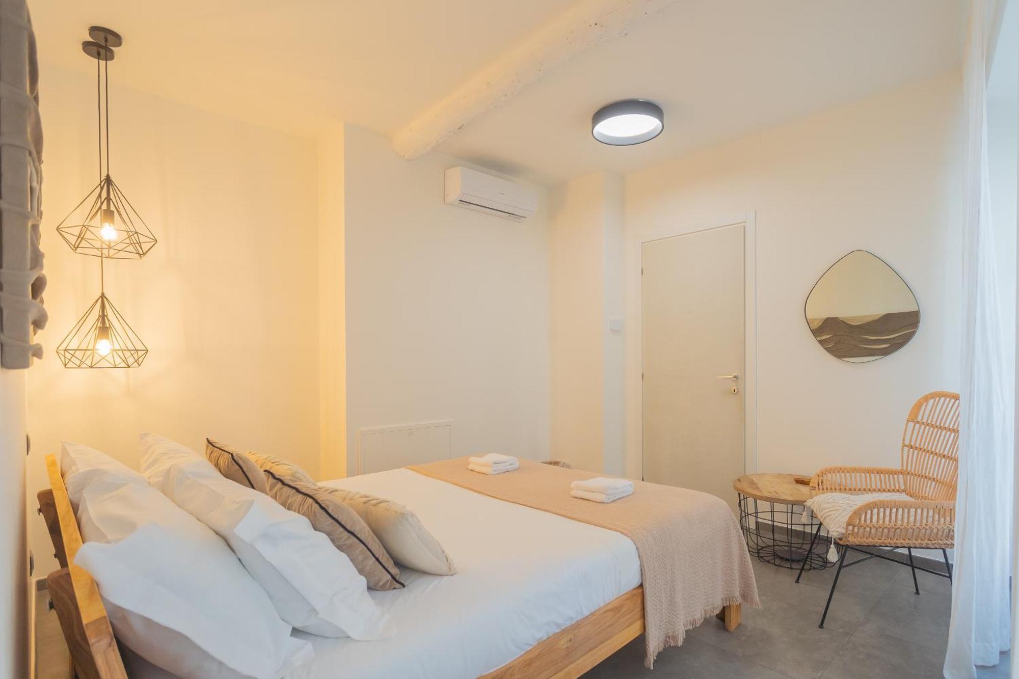 Apartment Enchanted - By Rent Como