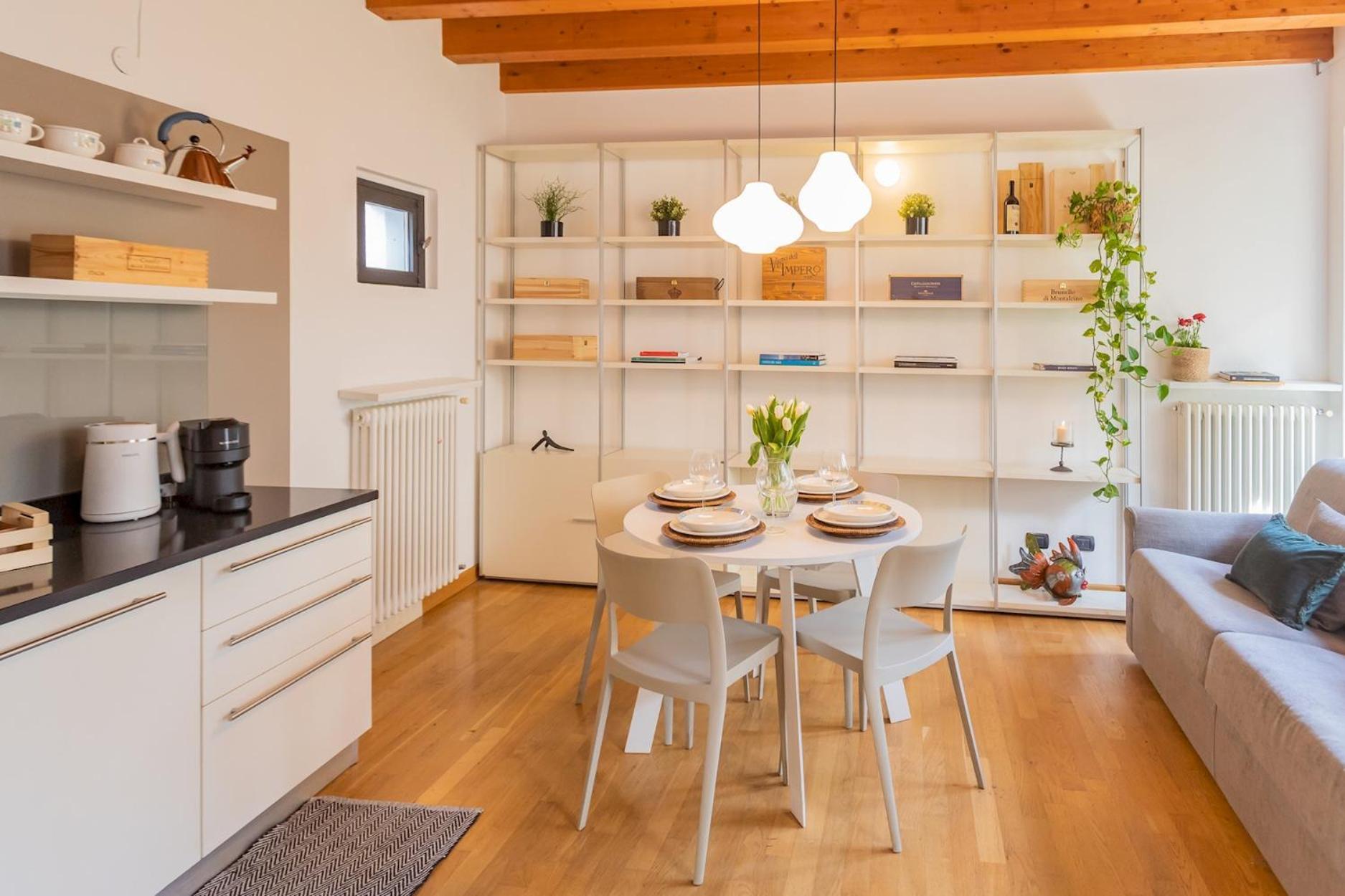Apartment Vico Garden-203 By Rent Como