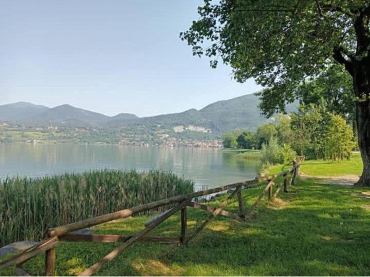 J&c House -lake Bosisio Apartment