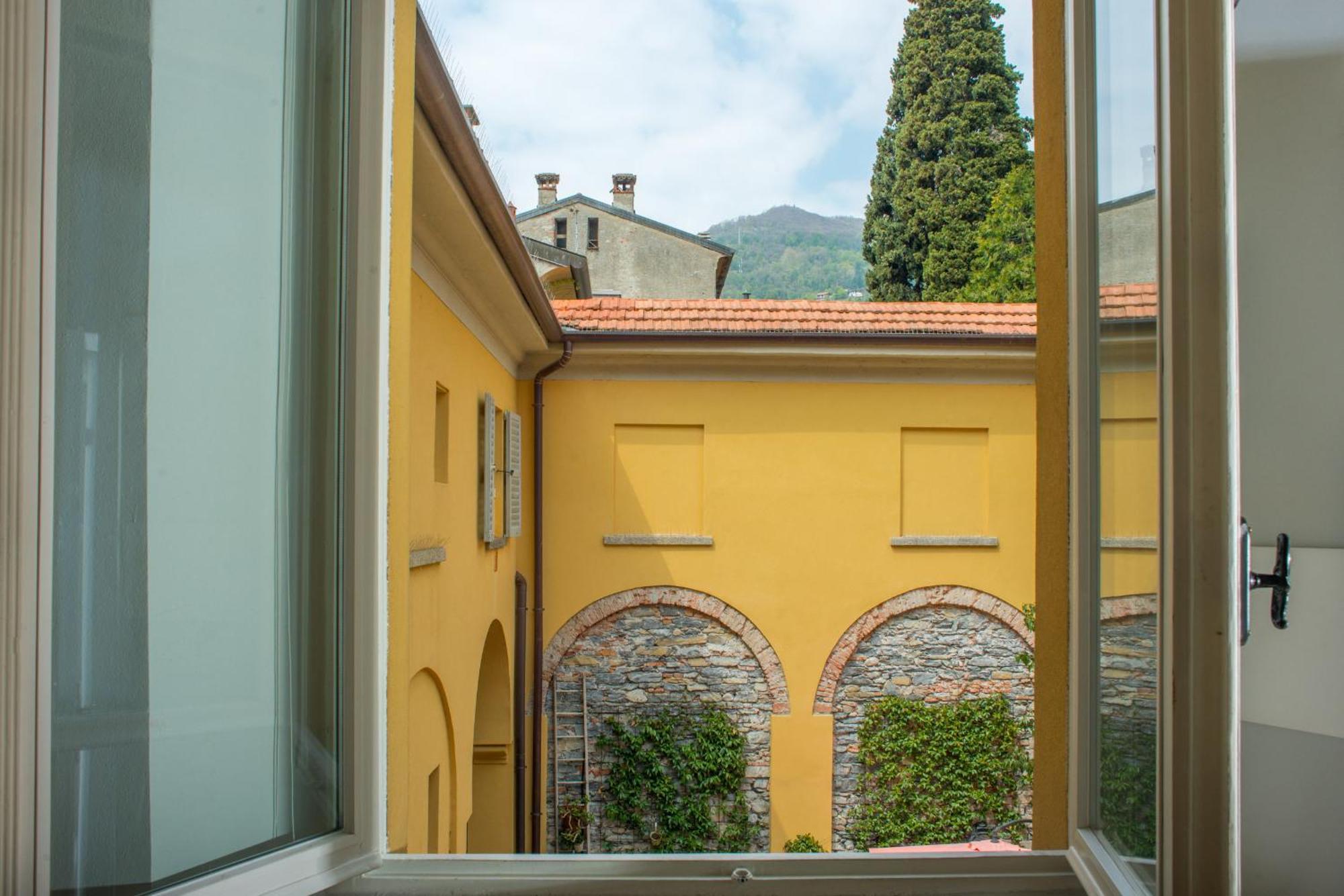 La Corte Di Zizi