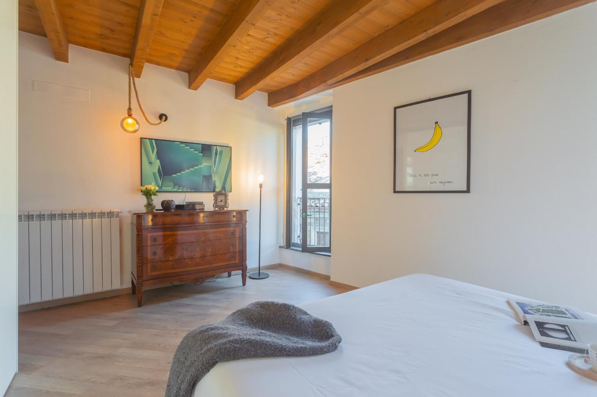 Luini 7 By Rent * Como