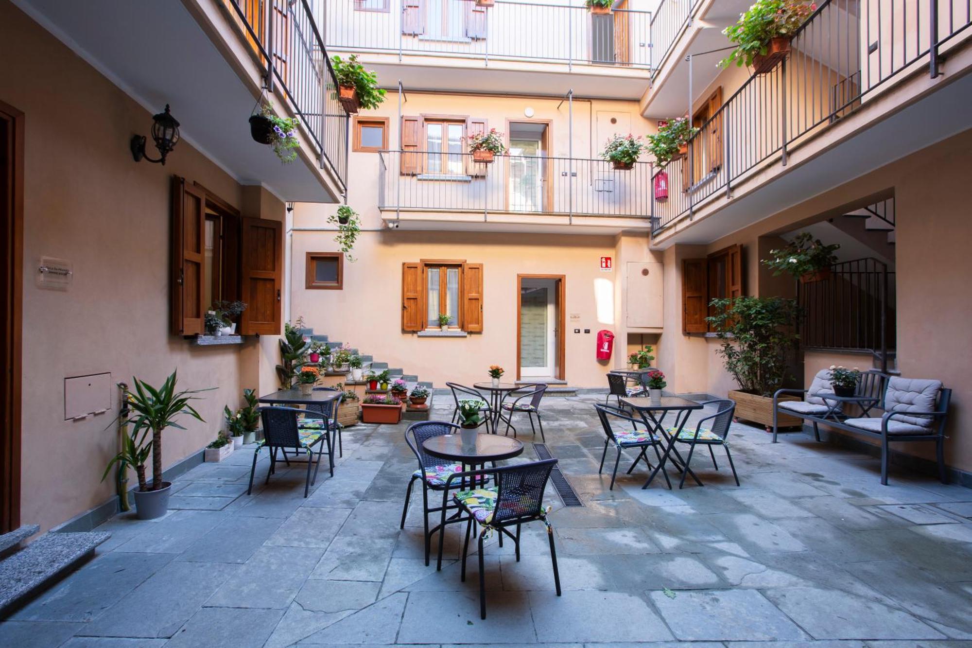 La Casa Del Sarto - And * Lecco