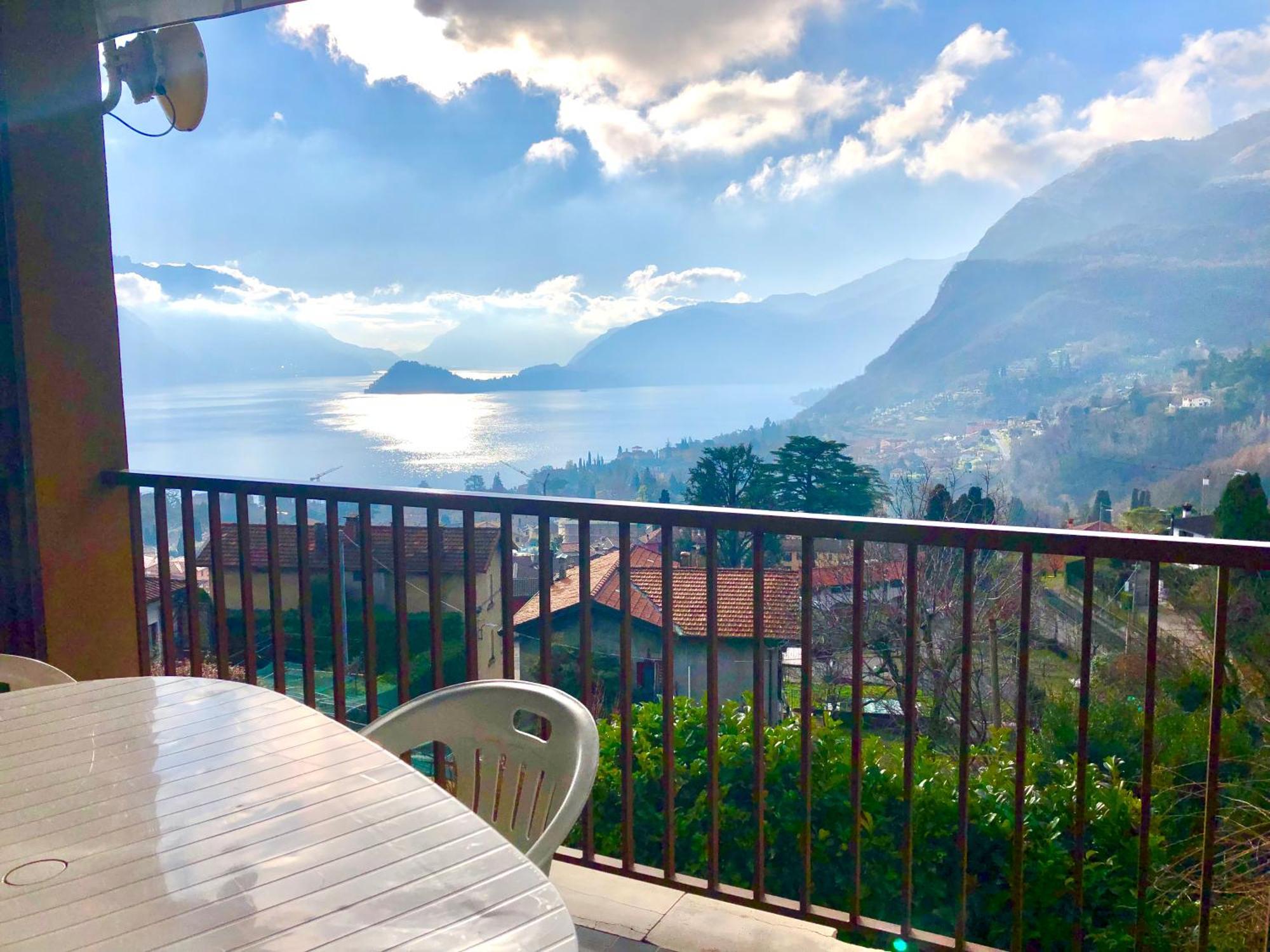 Le Terrazze Vista Lago Piscina Tennis Parking Wi-Fi Aparthotel 3*