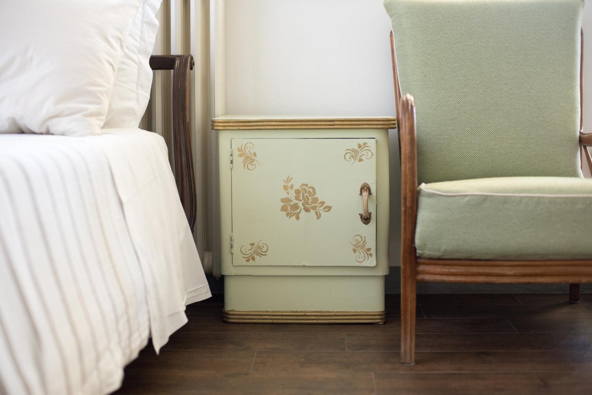 Vintage Apartment *