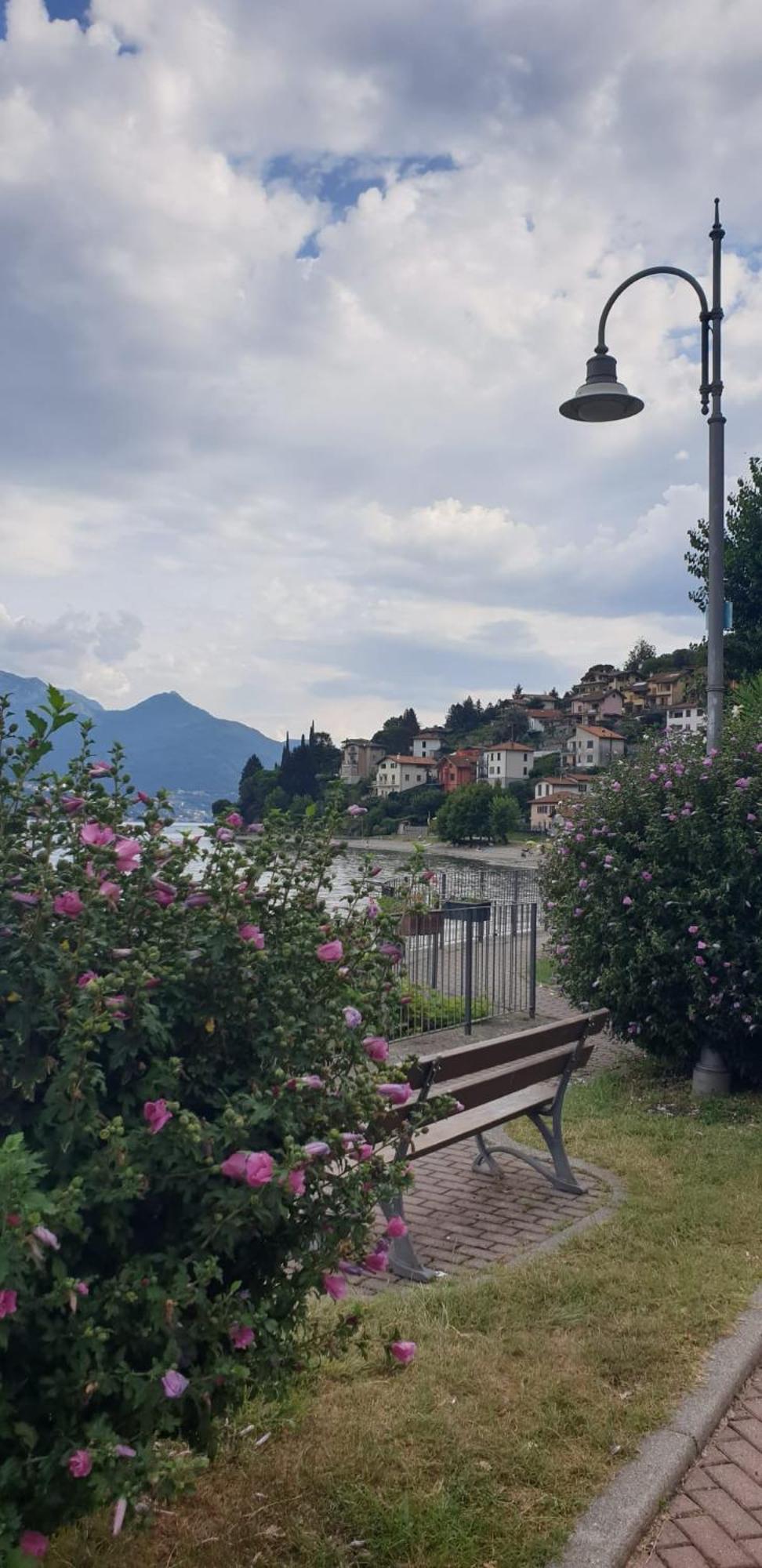 Laguna Beach * Pianello Del Lario