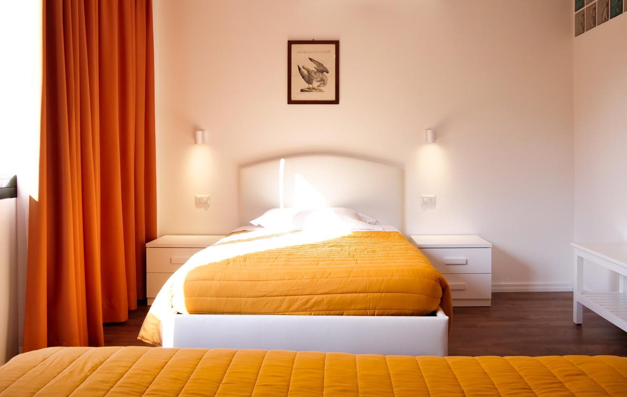 Victoria Royal Garden 3*