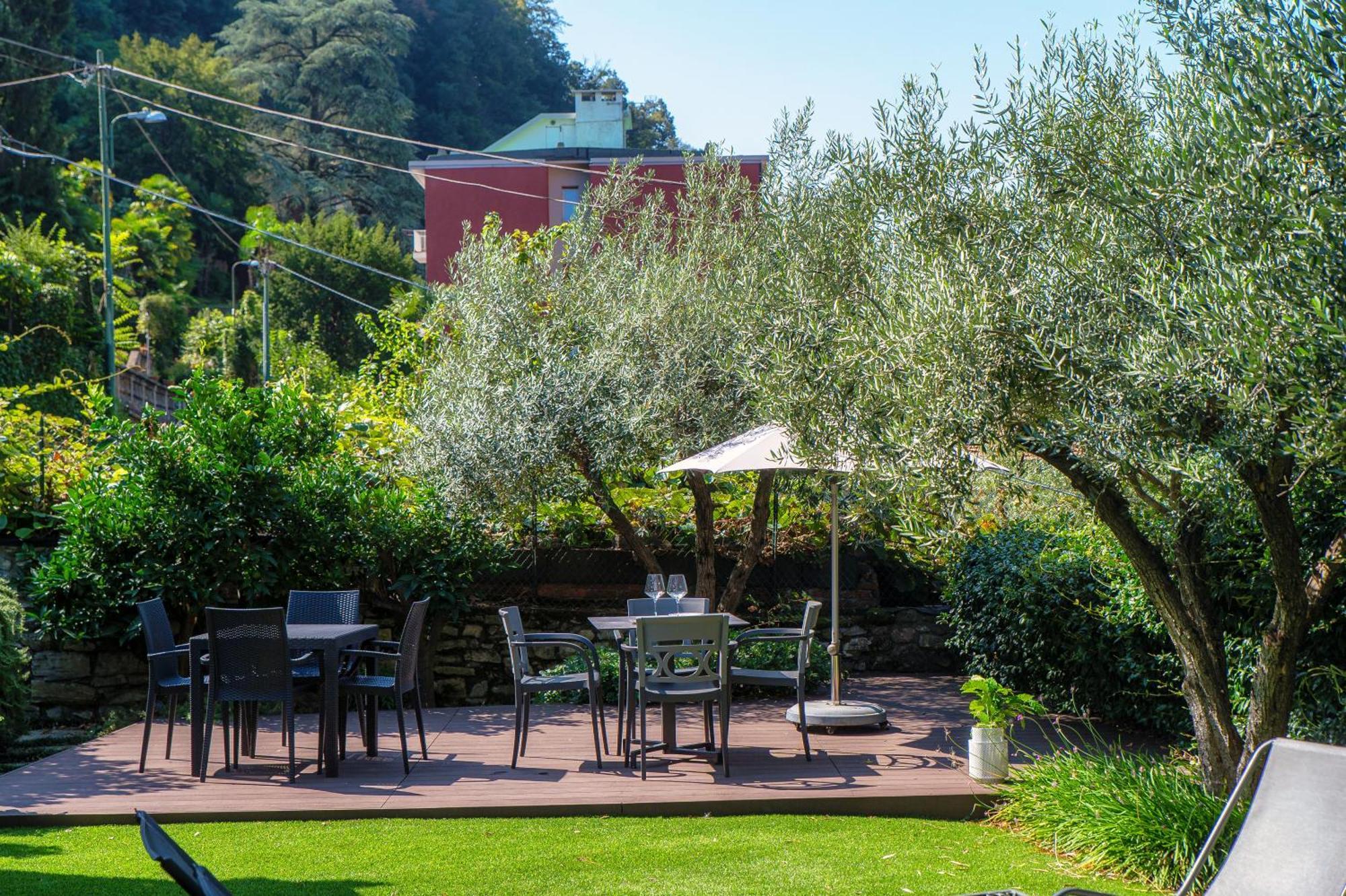 Lumina House - Private Garden & View Villa