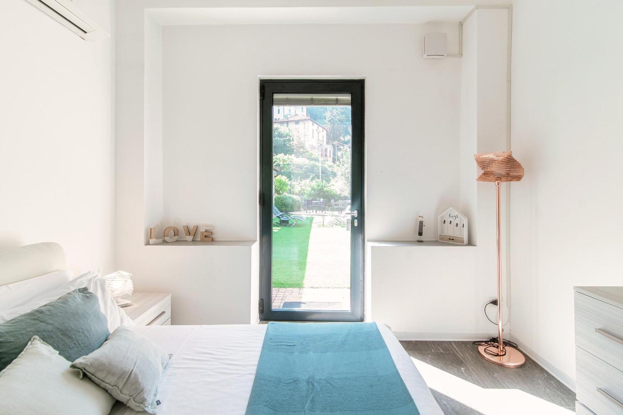 Lumina House - Private Garden & View Villa *