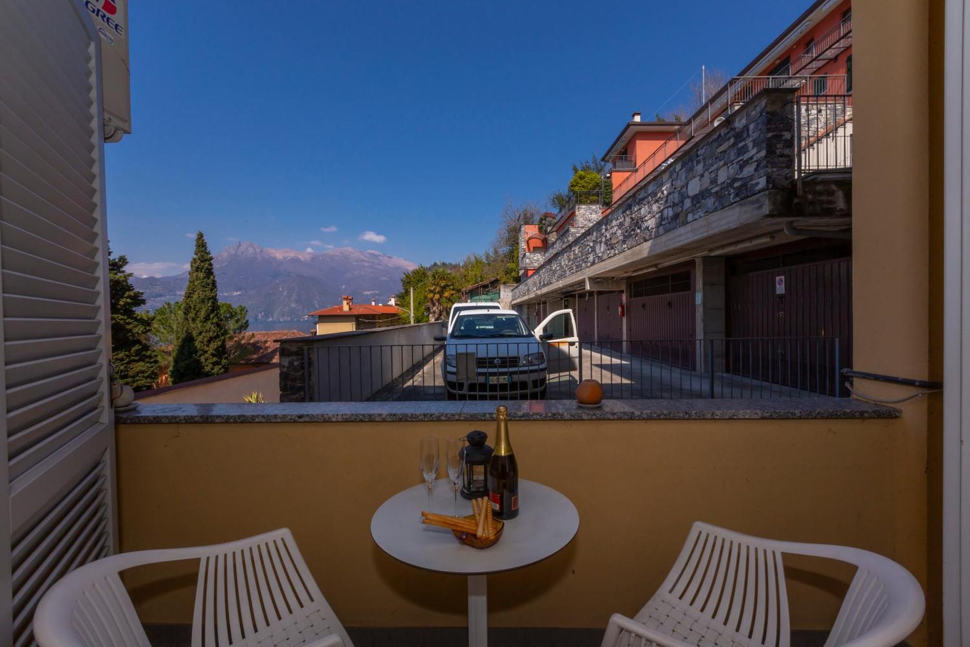 Fontana Del Apartment