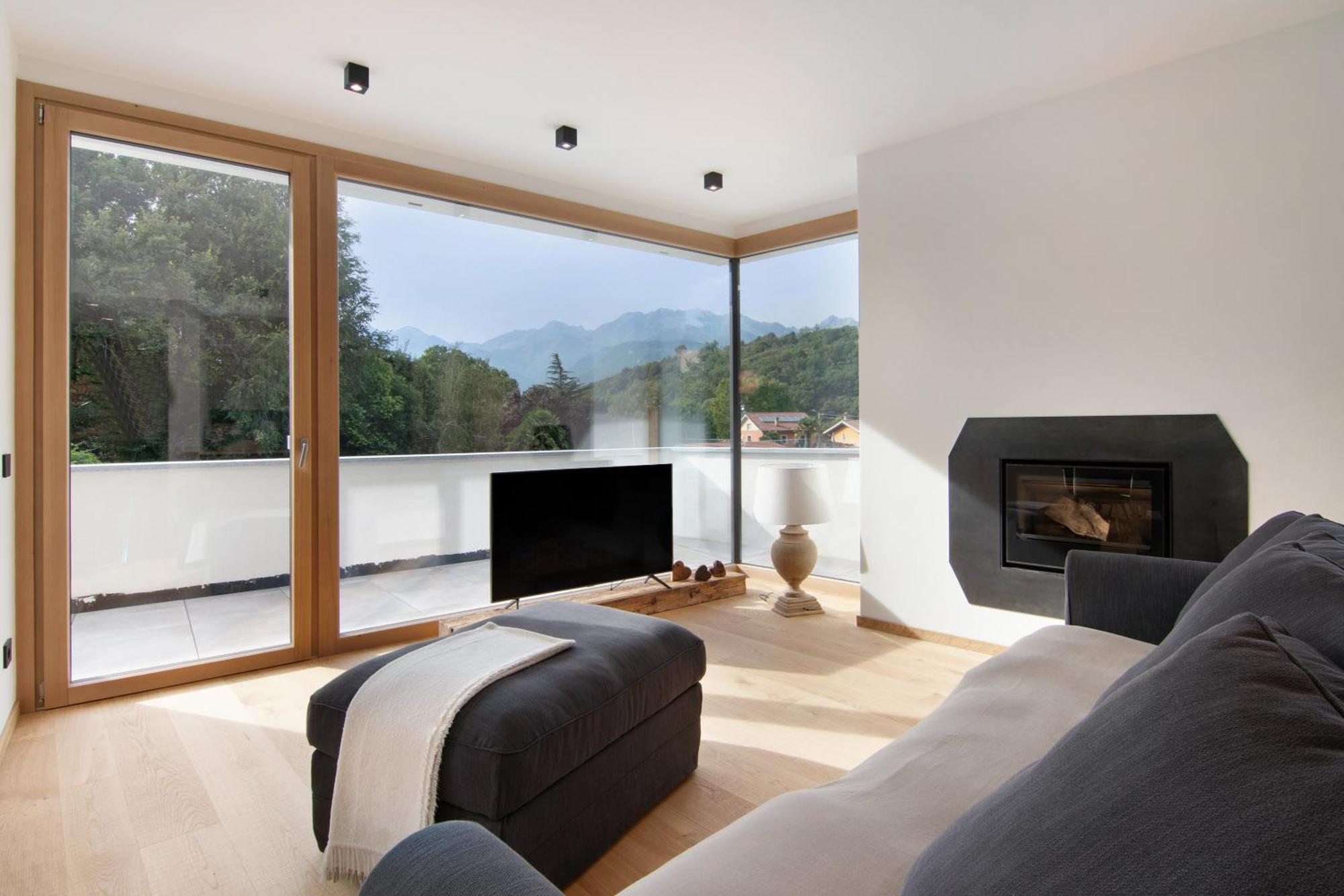 Apartment La Del In Terrazzo Colico