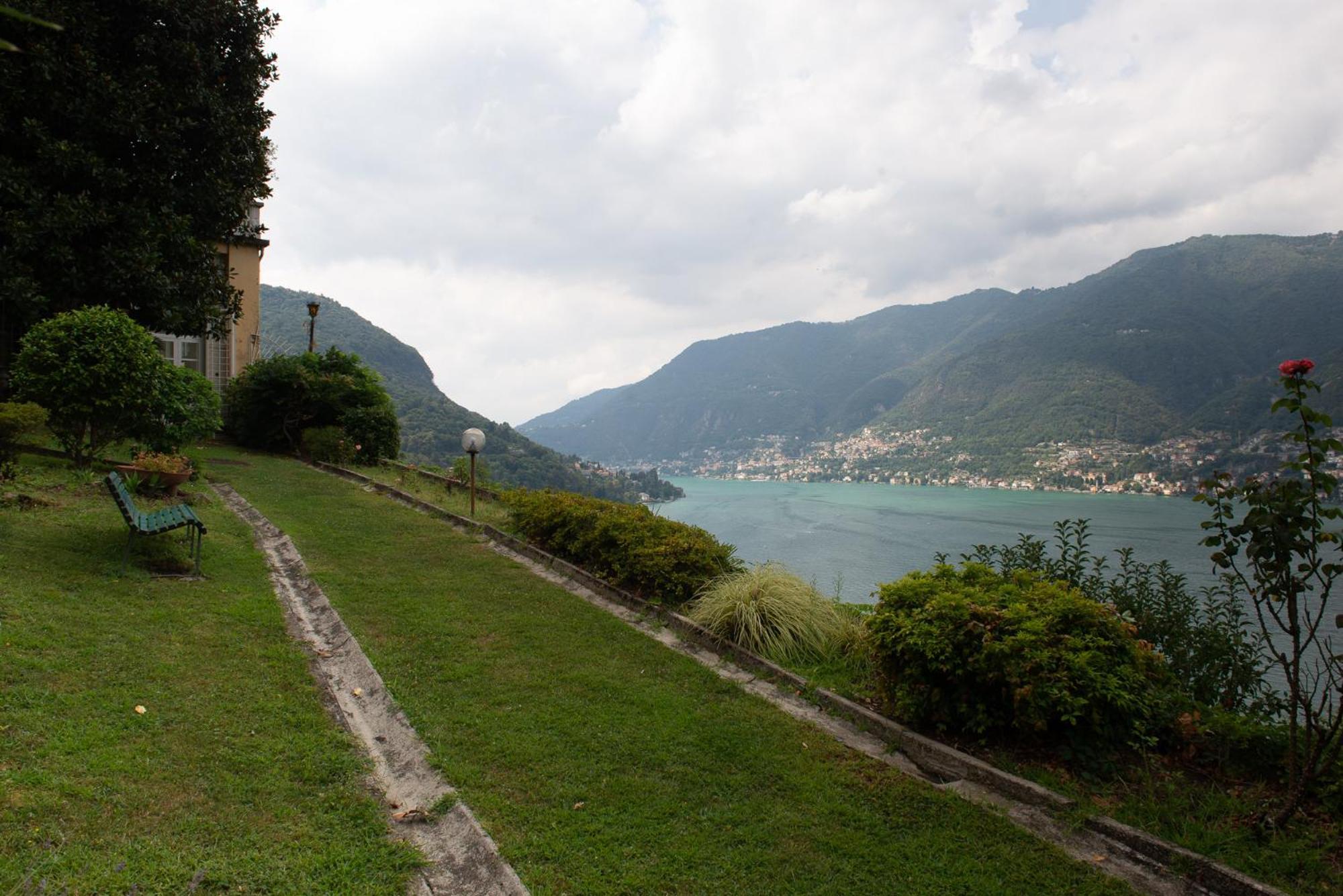 Bella Vista Sul Di Appartamento Faggeto Lario