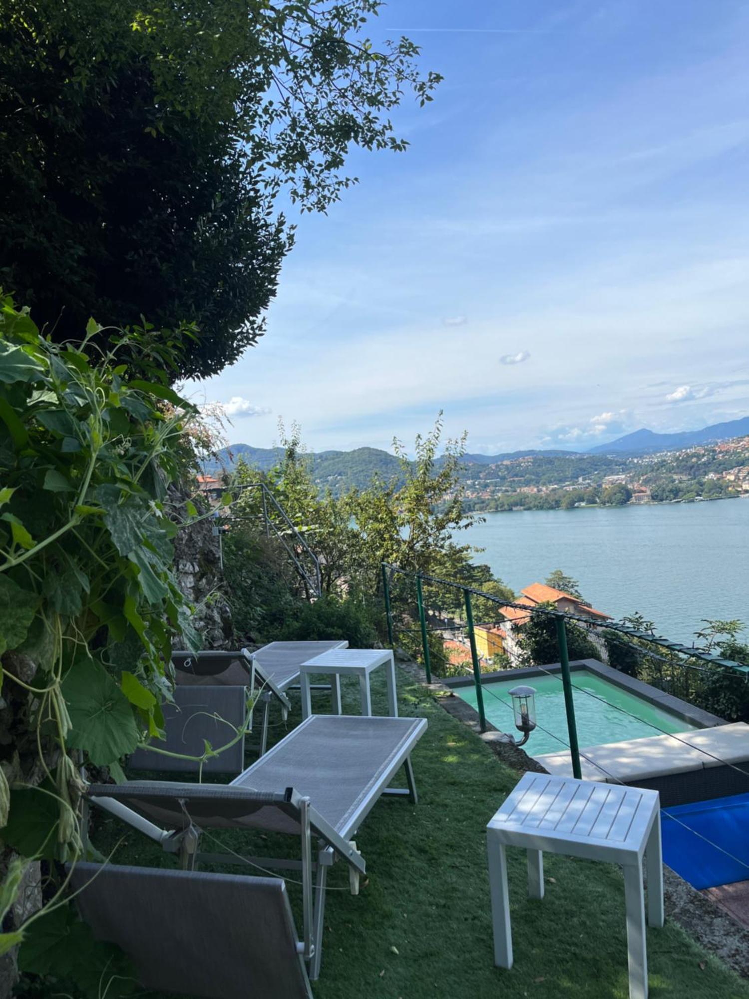 Como, Jacuzzi And Private Pool *