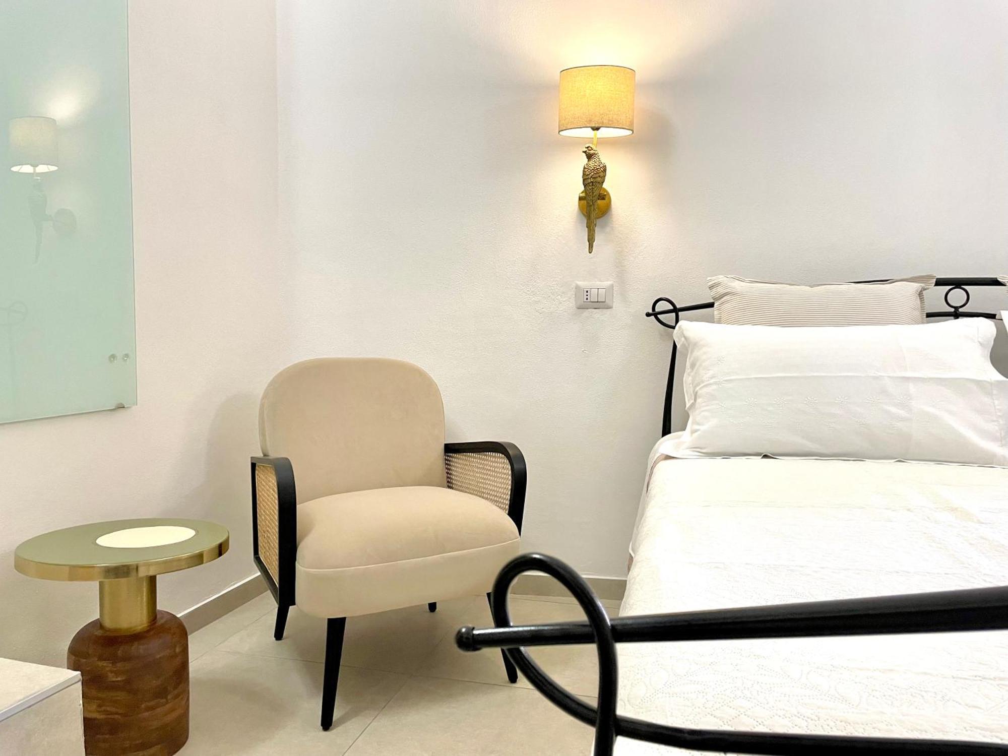 Lg - Boutique And - Apartment