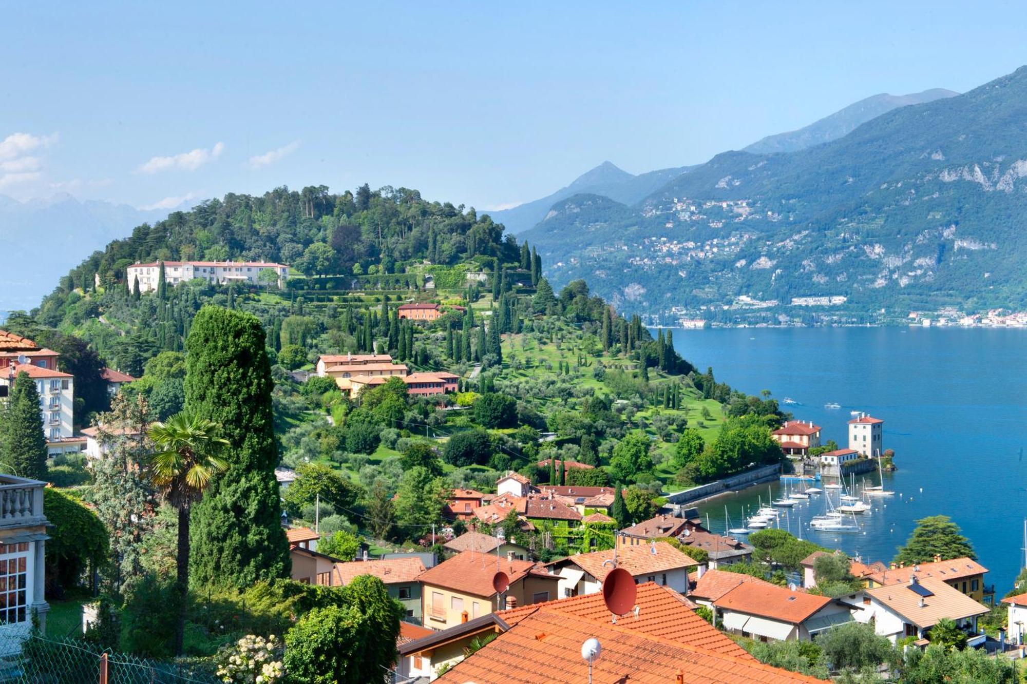 Casa Marina Private Garden Holiday home