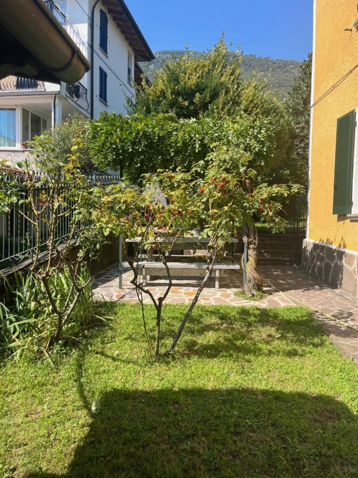 Apartment Casa Gialla Gera Lario