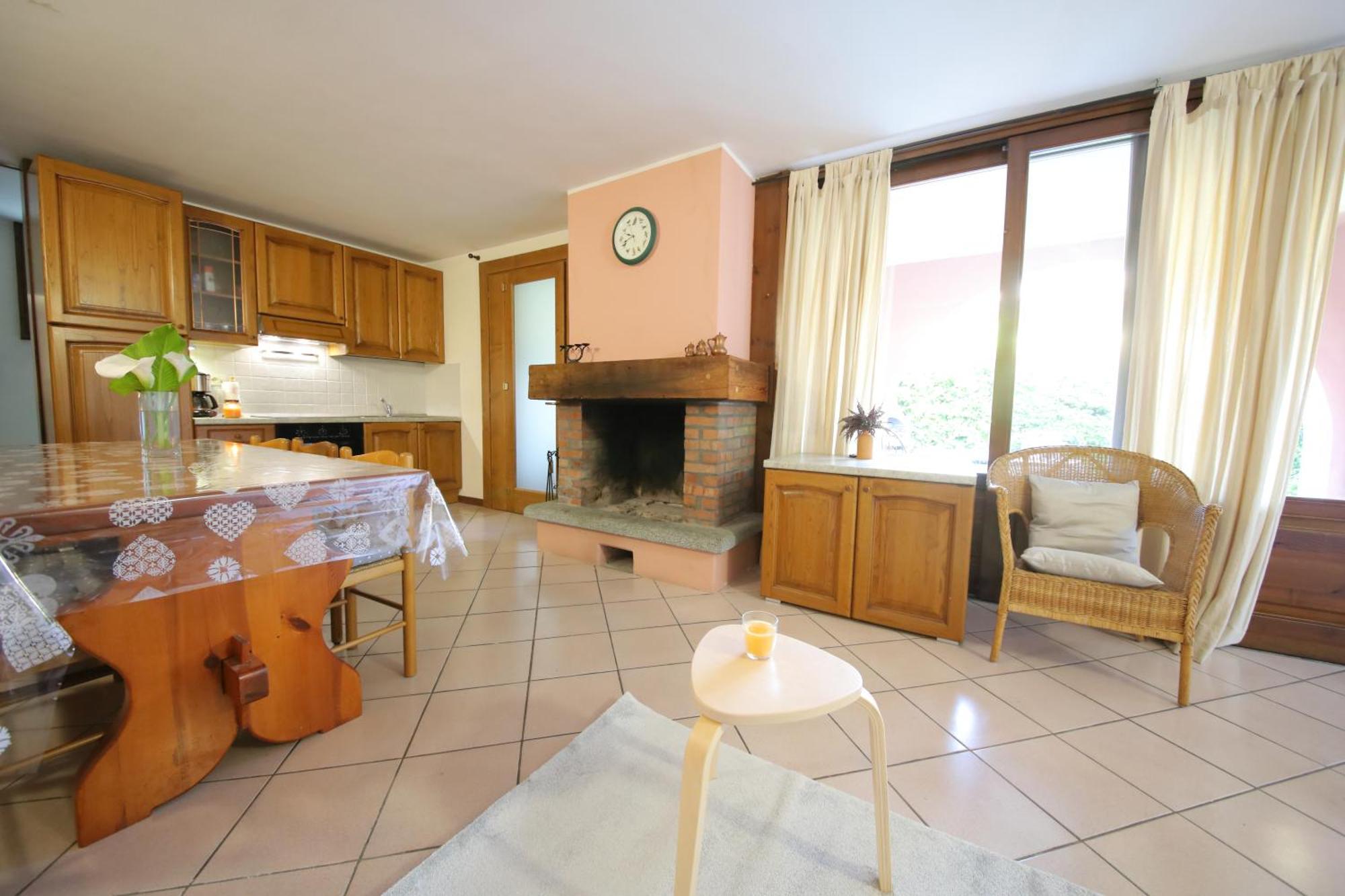 Quattro Stagioni Apartment Colico