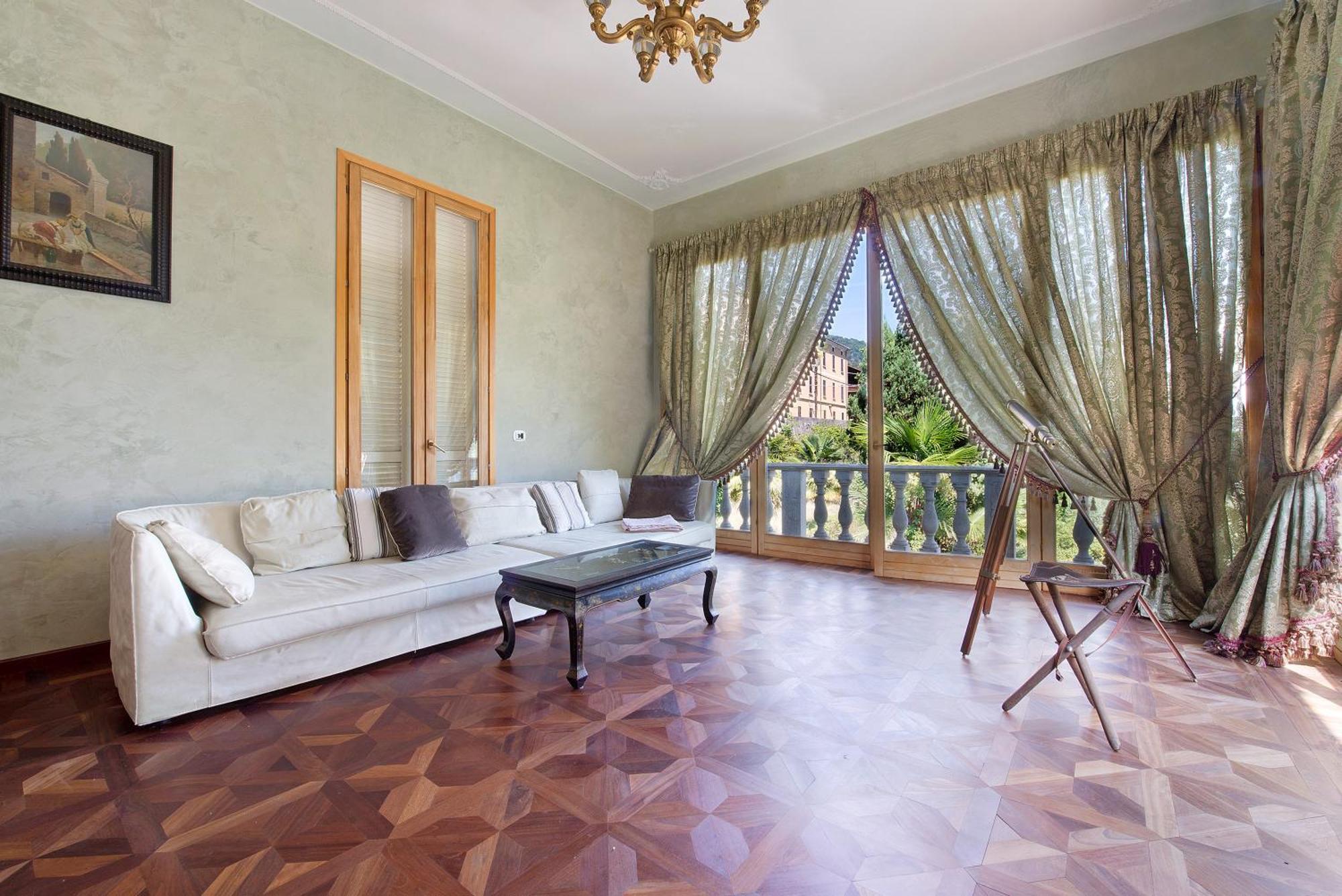 Villa Historic Argegno *