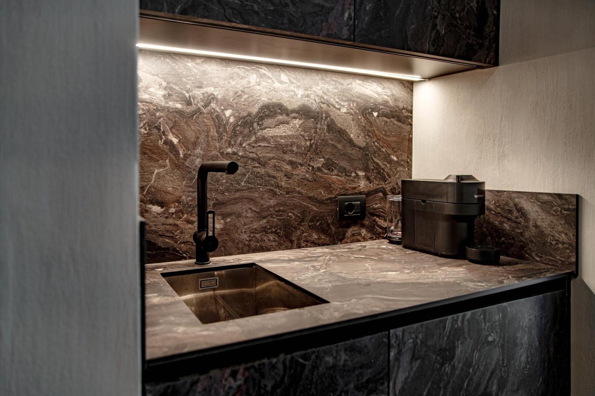 Lorodellago - The House Of Travelers * Como