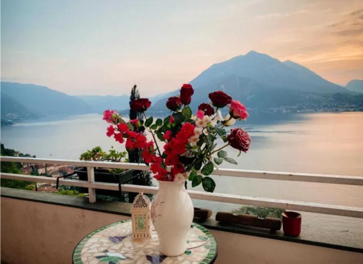 Varenna Wonders, With Pool For 14 Guests Villa